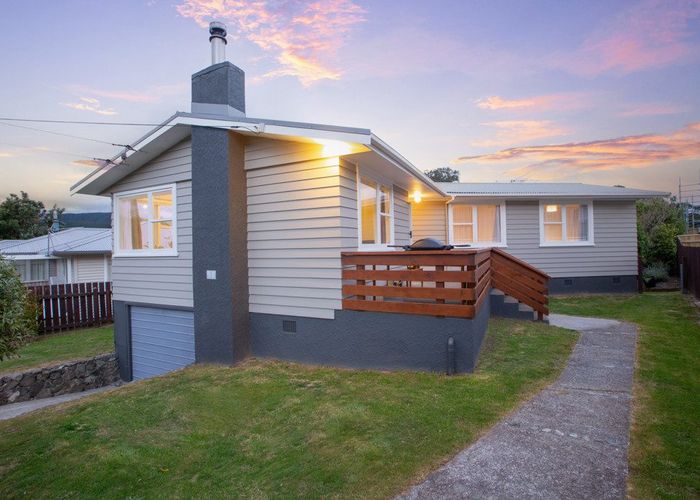  at 7 Kapekape Place, Pukerua Bay, Porirua