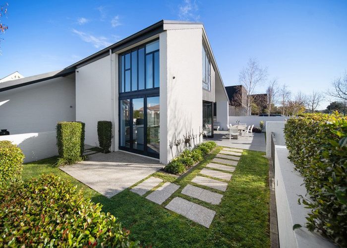  at 47 Capriana Drive, Karaka, Papakura