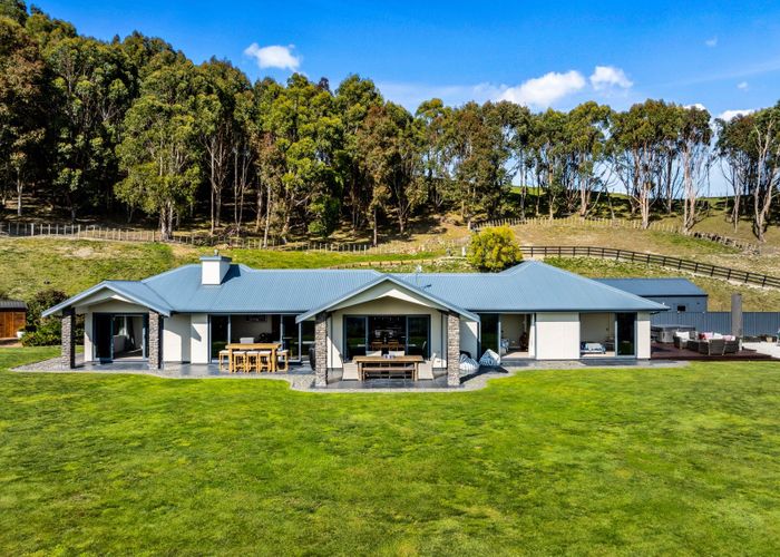  at 64 Waipuka Road, Waimarama