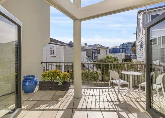  at 2/38A Roxburgh Street, Mount Victoria, Wellington, Wellington