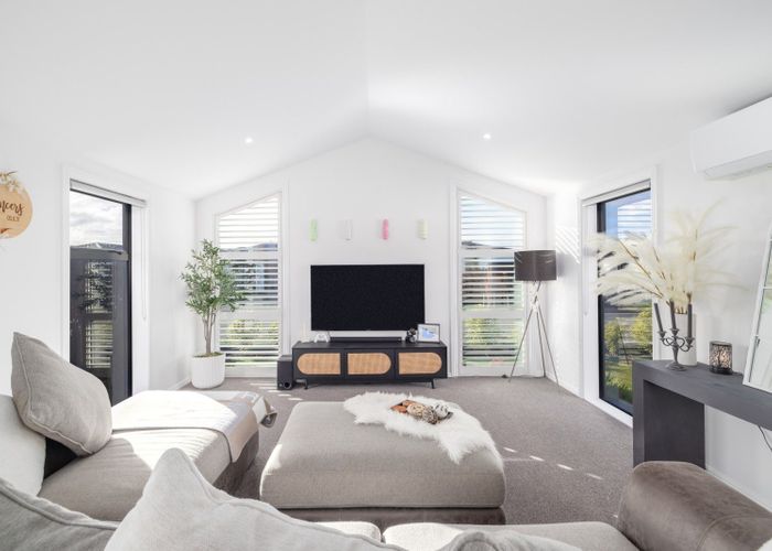  at 8 MacKinnon Street, Marshland, Christchurch City, Canterbury