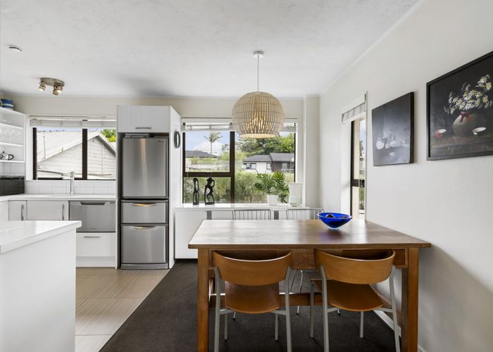  at 2/54 Garnet Road, Westmere, Auckland City, Auckland
