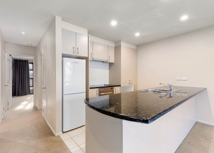  at 50/8 Landscape Road, Papatoetoe, Auckland