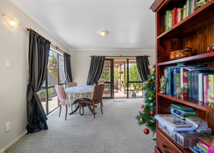  at 48A Norana Road, Timberlea, Upper Hutt, Wellington