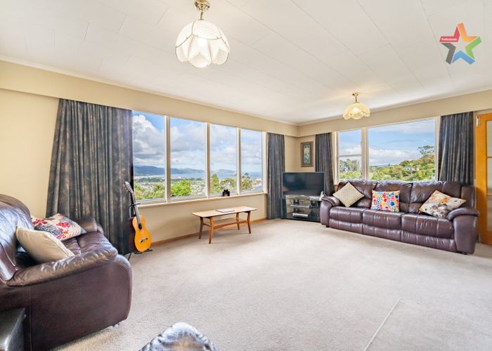  at 35 Normandale Road, Normandale, Lower Hutt