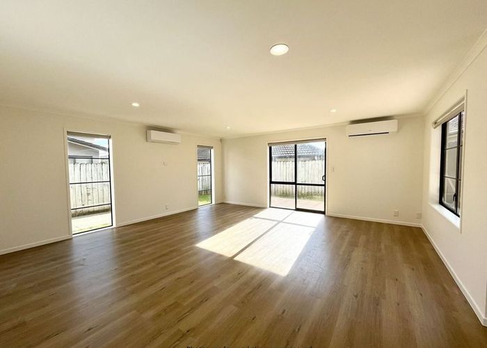  at 4 Jack Place, Flat Bush, Manukau City, Auckland