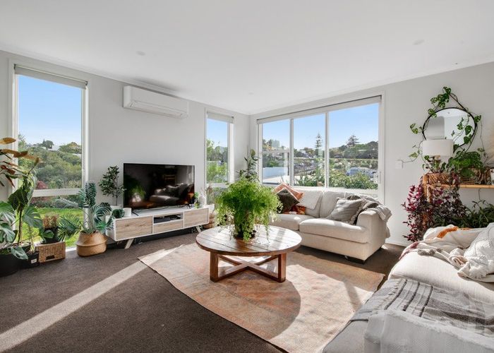  at 30 Taitonga Lane, Stanmore Bay, Whangaparaoa