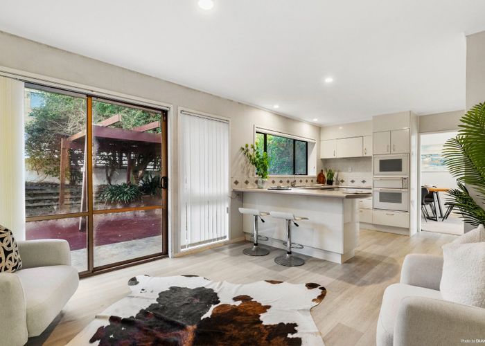  at 29 Jellicoe Road, Murrays Bay, North Shore City, Auckland