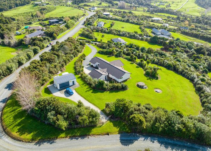  at 34 Spioenkop Road, Kaiwaka