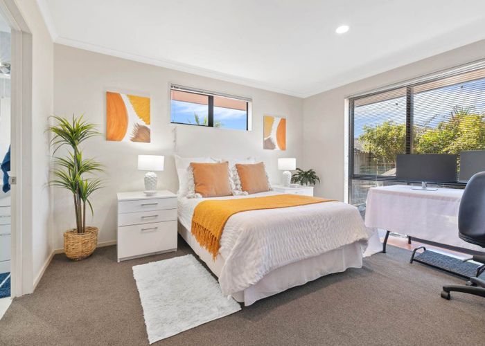  at 18 Carlingford Drive, East Tamaki, Auckland