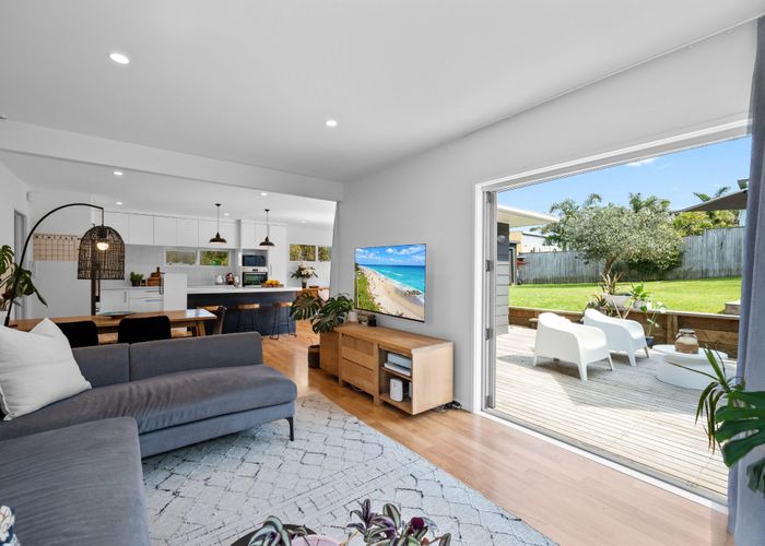  at 21 Thorp Street, Saint Johns, Auckland