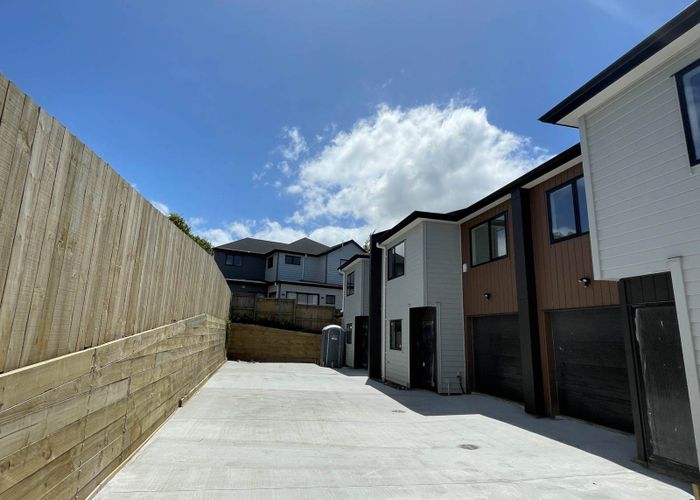  at Lot 5, 4 Glenmore Road, Sunnyhills, Manukau City, Auckland