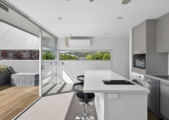  at 8/8A Settlers Crescent, Ferrymead, Christchurch City, Canterbury