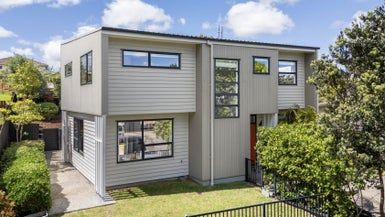  at 106 Castledine Crescent, Glen Innes, Auckland