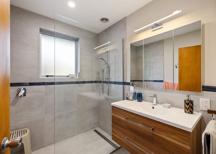  at 110 St Johns Street, Woolston, Christchurch City, Canterbury