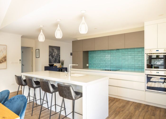  at 2A Portland Drive, Highlands Park, New Plymouth