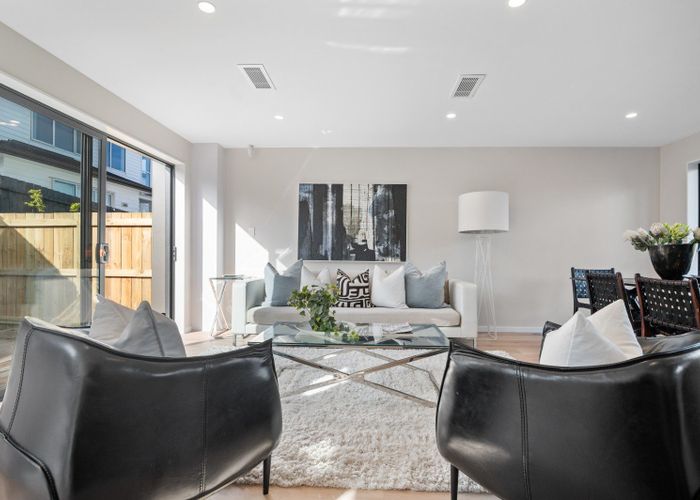  at 4F Meadowvale Avenue, Forrest Hill, North Shore City, Auckland