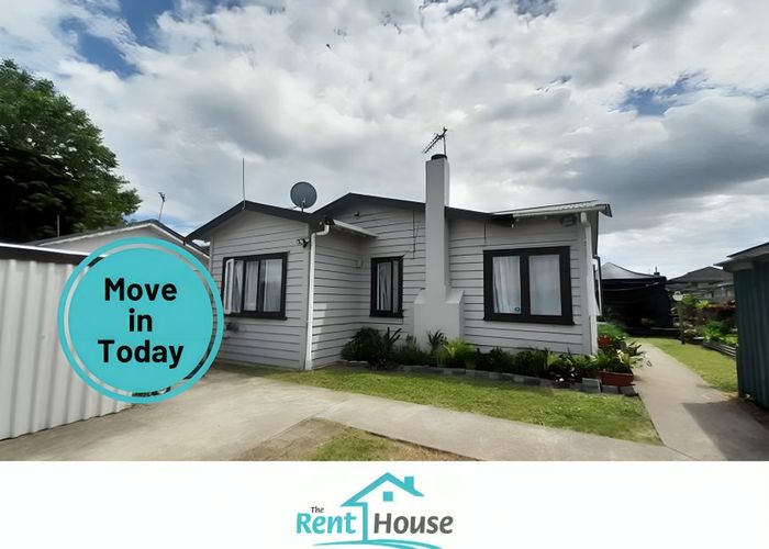  at 18 Beihlers Road, Weymouth, Manukau City, Auckland