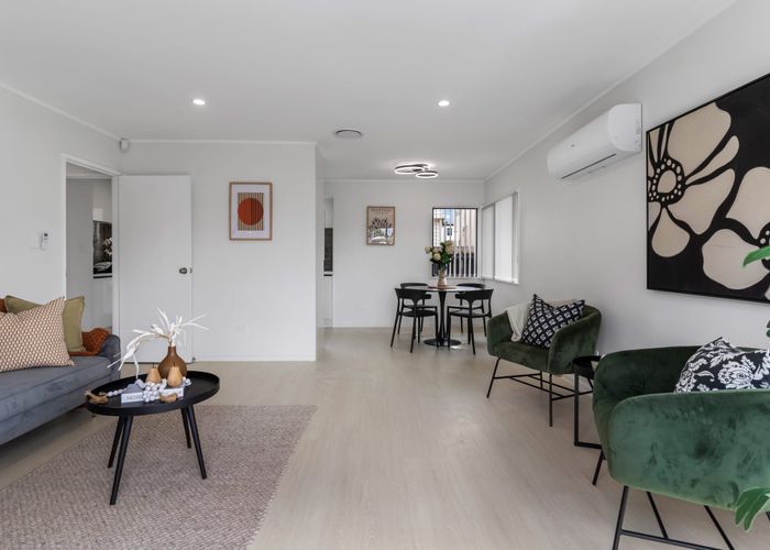  at 2/6 Cambridge Road, Manurewa, Manukau City, Auckland