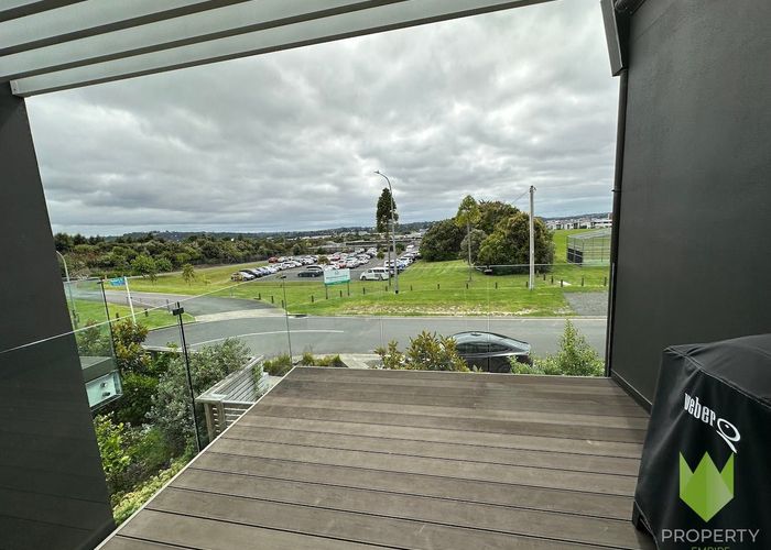  at 28 Memorial Park Lane, Hobsonville, Auckland
