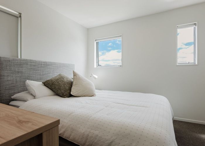  at 28 Earlsworth Road, Mangere East, Manukau City, Auckland