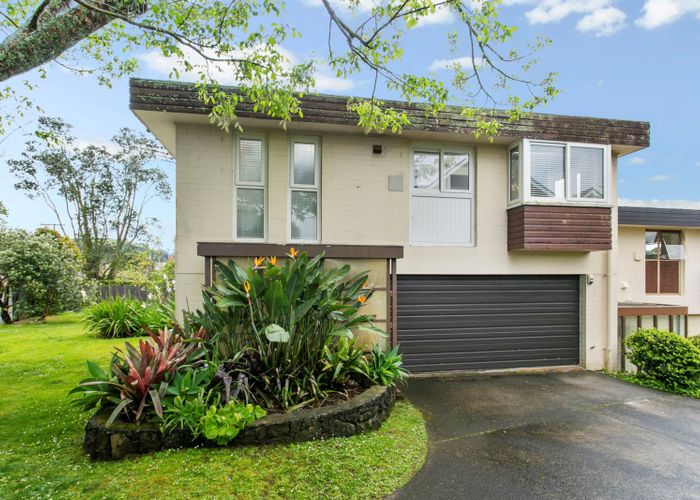  at 1/6 Penrhyn Road, Mount Eden, Auckland