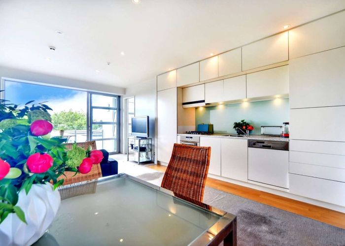  at 301/19 Surrey Crescent, Grey Lynn, Auckland City, Auckland