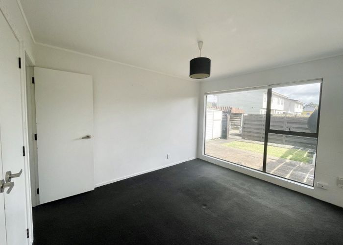  at 3/16 Longford Street, Mount Wellington, Auckland