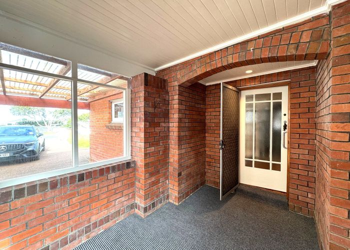  at 17 Jasper Avenue, Mount Roskill, Auckland