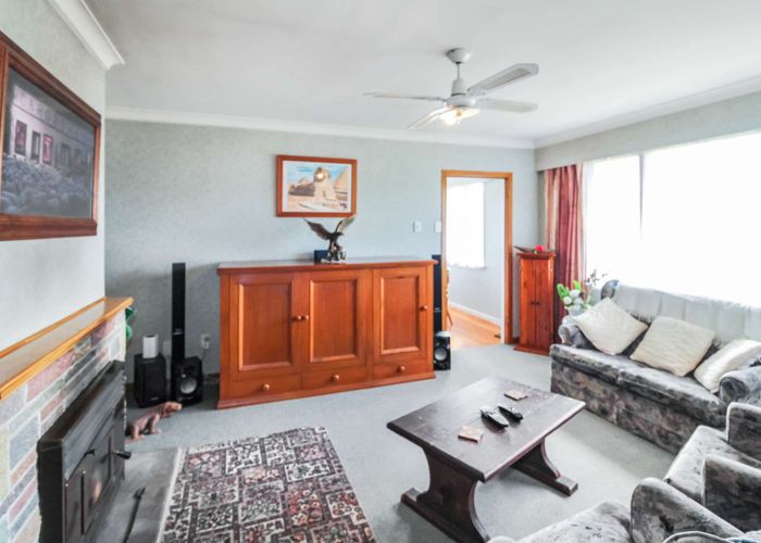  at 34 Milne Street, Hunterville