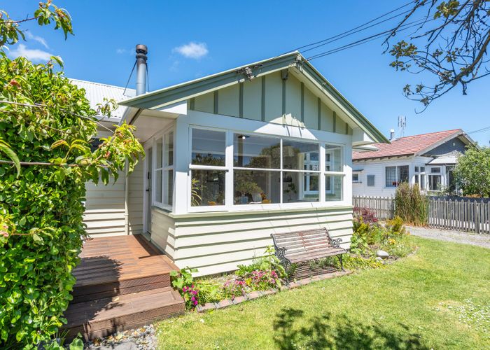  at 1/44 Koromiko Street, Saint Martins, Christchurch