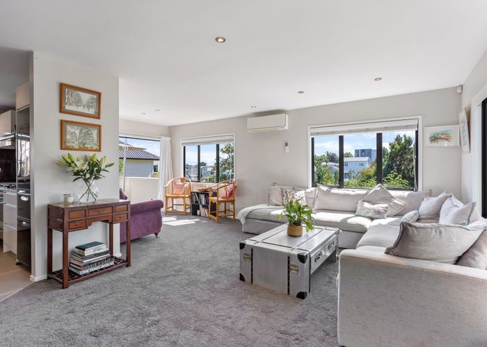  at 17 Burns Avenue, Takapuna, North Shore City, Auckland