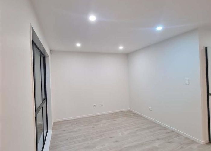  at Lots 3 & 4, 10 Cantina Avenue, Bayview, North Shore City, Auckland