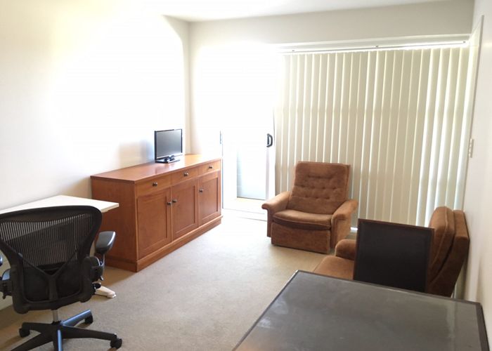  at 25/8 Clayton Street, Newmarket, Auckland