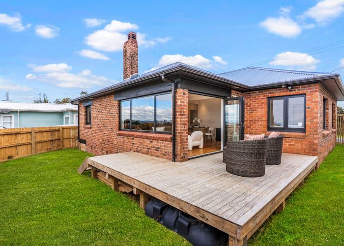  at 203 Glenfield Road, Hillcrest, North Shore City, Auckland