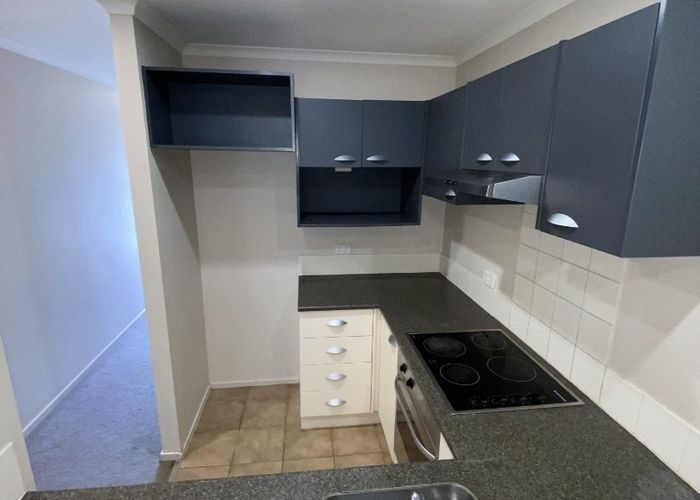  at 40 Chapel Road, Flat Bush, Manukau City, Auckland