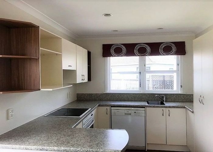  at 945a High Street, Avalon, Lower Hutt, Wellington