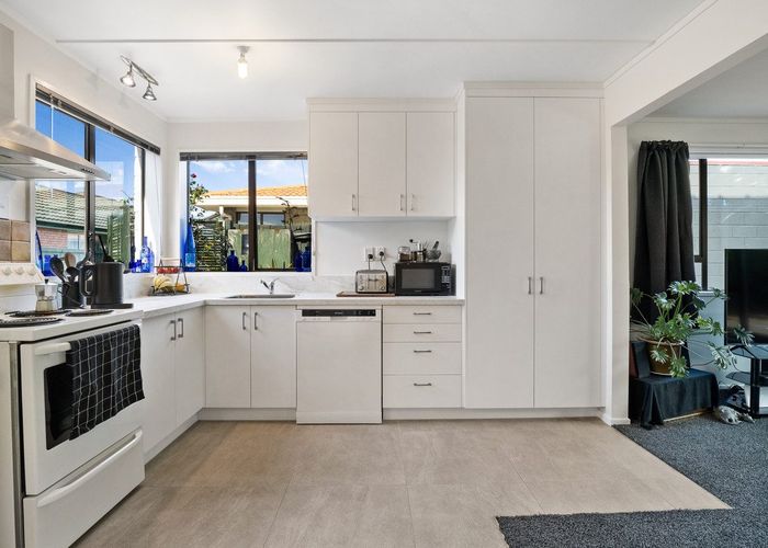  at 27C Prince Albert Road, Saint Kilda, Dunedin, Otago