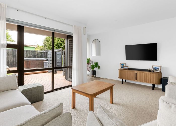  at 16A Howden Road, Fairfield, Hamilton