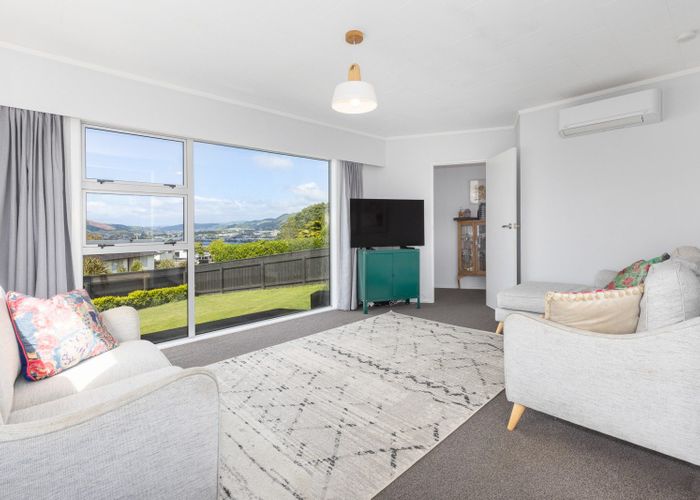 at 2 Pennant Grove, Titahi Bay, Porirua