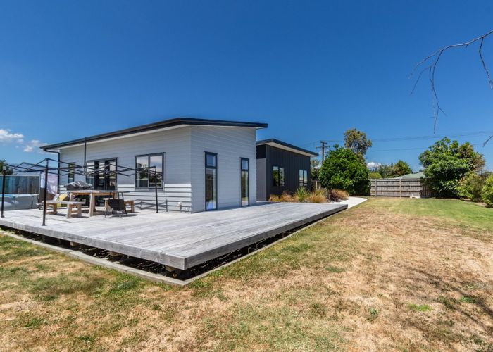  at 100 Atkinson Avenue, Otaki, Kapiti Coast, Wellington