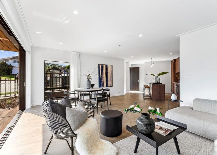  at 1 to 15/98 & 100 Walker Road, Point Chevalier, Auckland City, Auckland