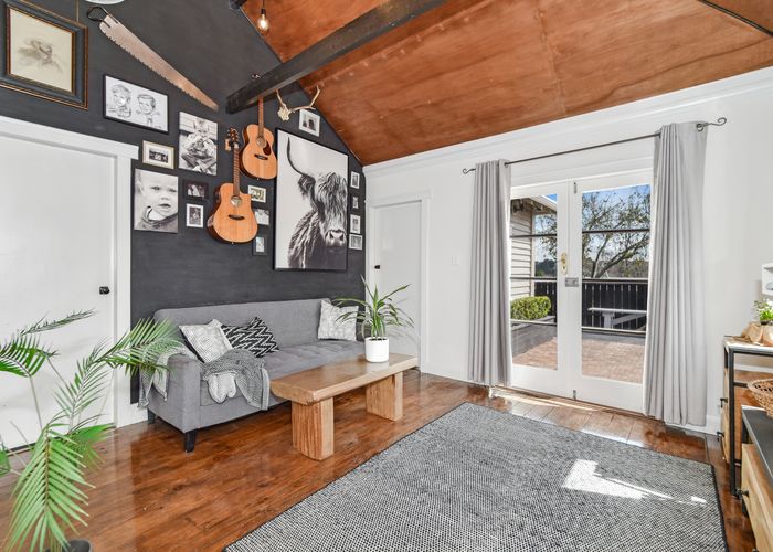  at 30 Watling Street, Gate Pa, Tauranga