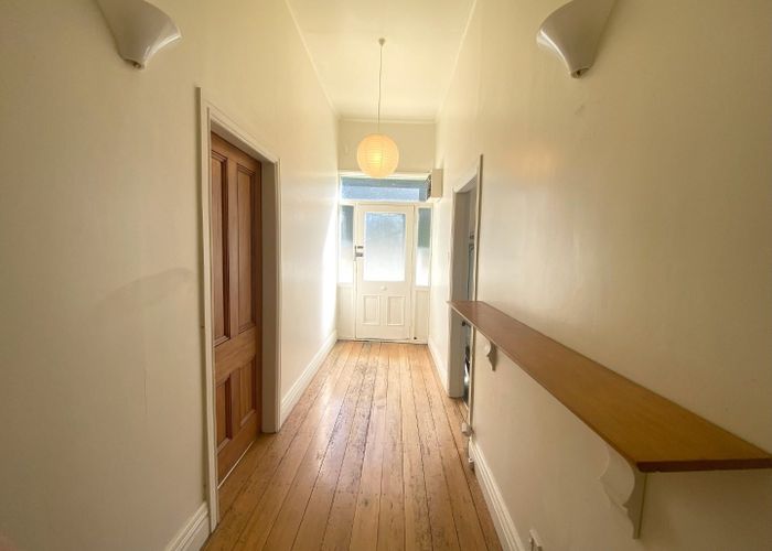  at 129B Glenmore Street, Thorndon, Wellington, Wellington