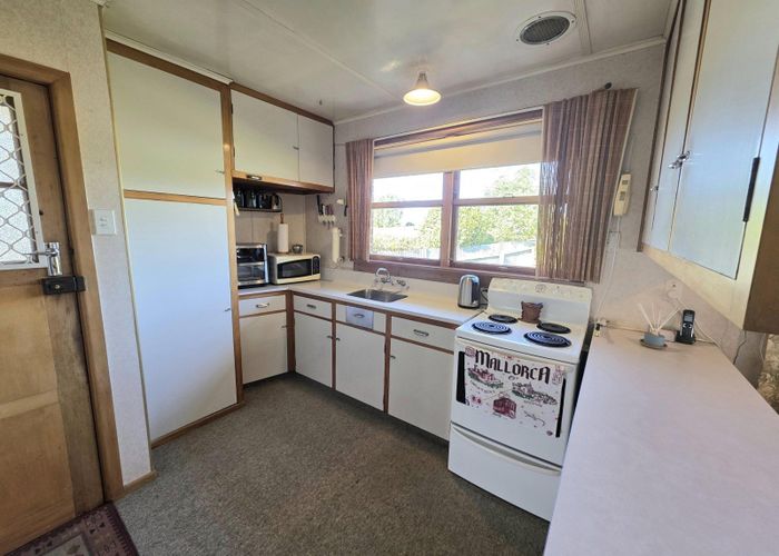  at 42 Glendale Crescent, Oamaru, Waitaki, Otago