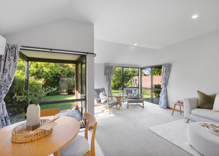  at 1/9 Grange Street, Hillsborough, Christchurch