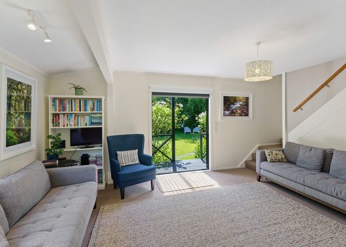 at 3 Henare Street, Waikanae Beach, Waikanae
