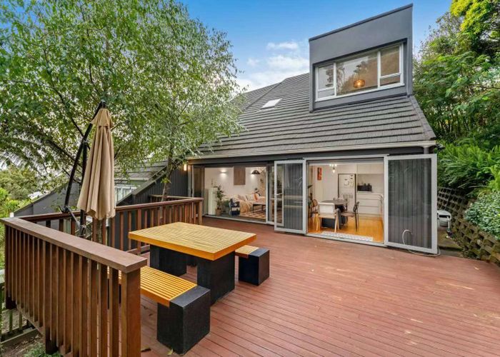  at 6/112 Coronation Road, Hillcrest, North Shore City, Auckland