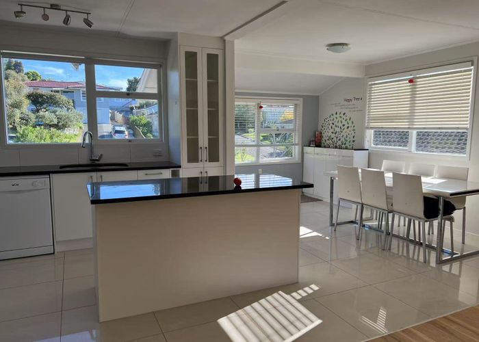  at 11 Velma road, Hillcrest, North Shore City, Auckland