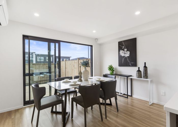  at 21 Sagitta Drive, Flat Bush, Manukau City, Auckland